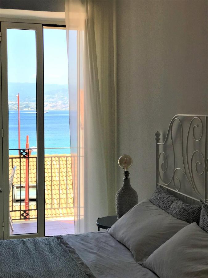 Vecchia Paradiso - A Un Passo Dal Mare เมสซีนา ภายนอก รูปภาพ